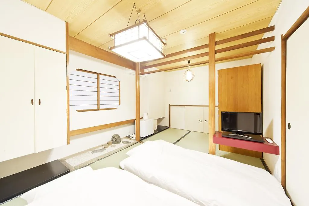 Business Hotel Yamashiro Tokyo