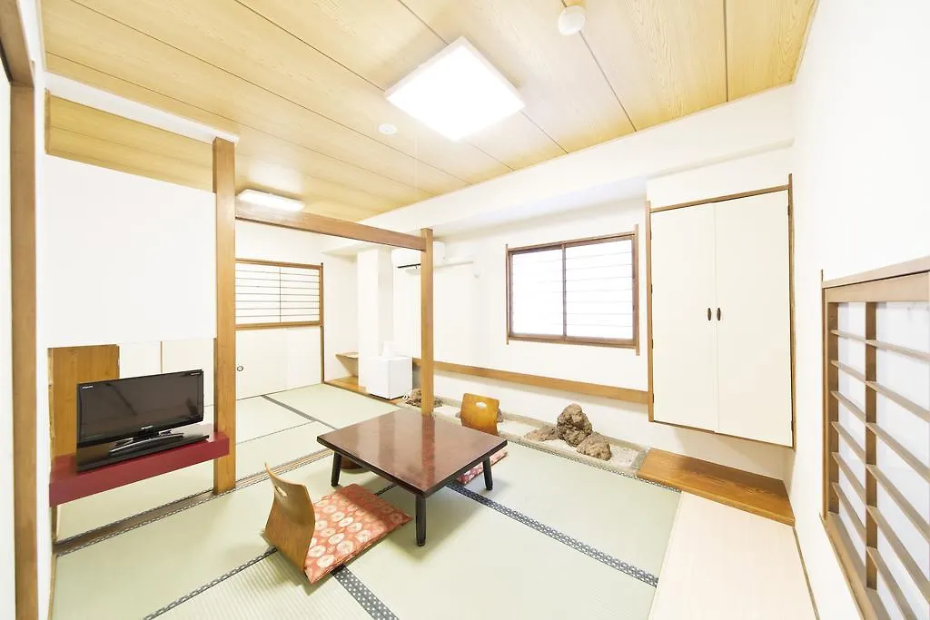 Business Hotel Yamashiro Tokyo