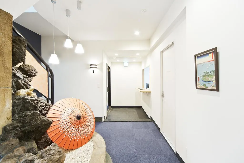 Business Hotel Yamashiro Токио